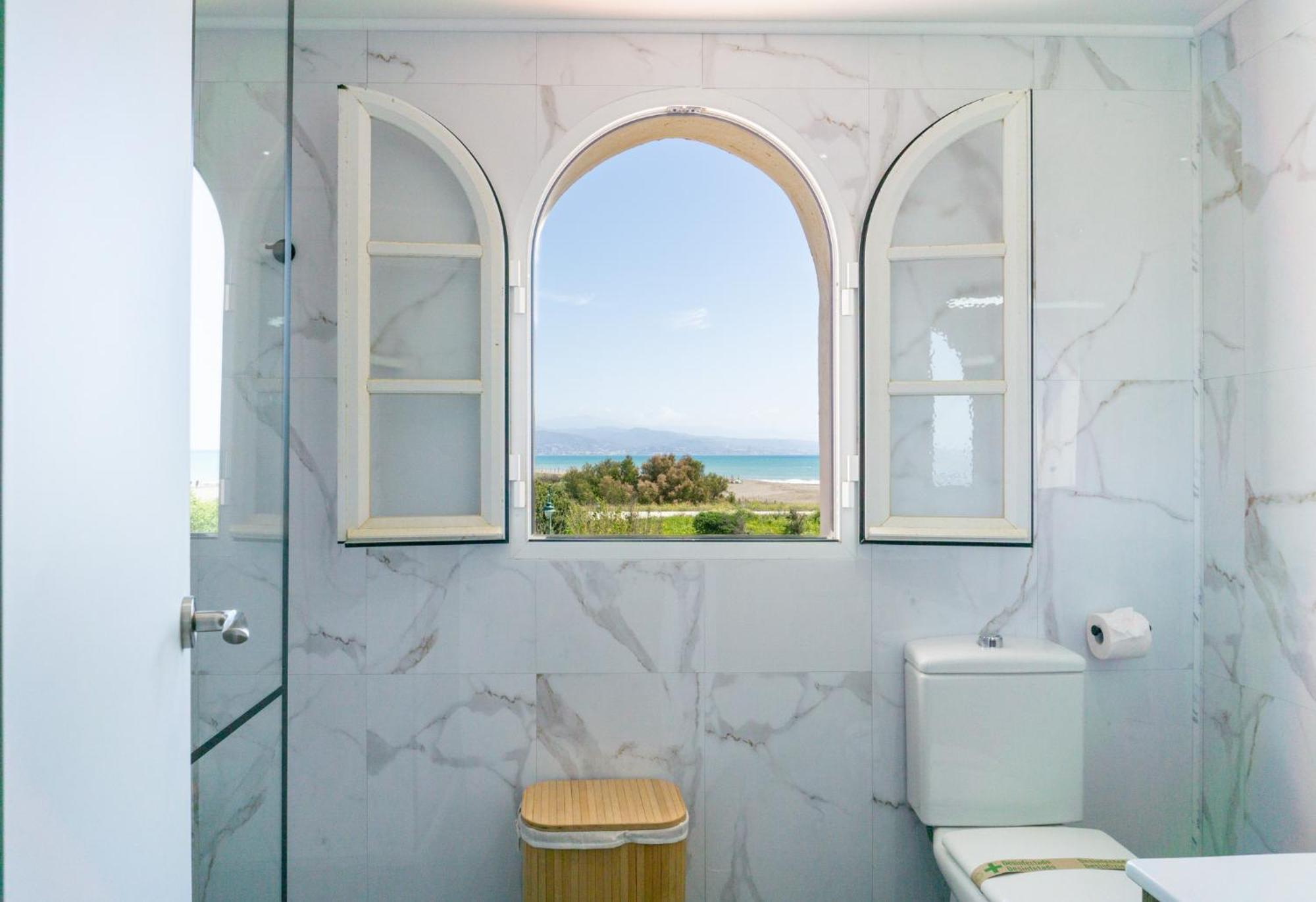 Duplex Guadalmar Beach มาลากา ภายนอก รูปภาพ